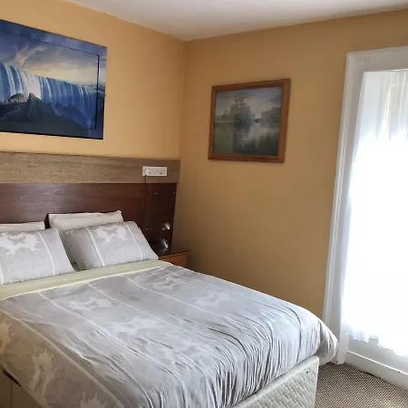 Number Forty Eight Bed & Breakfast