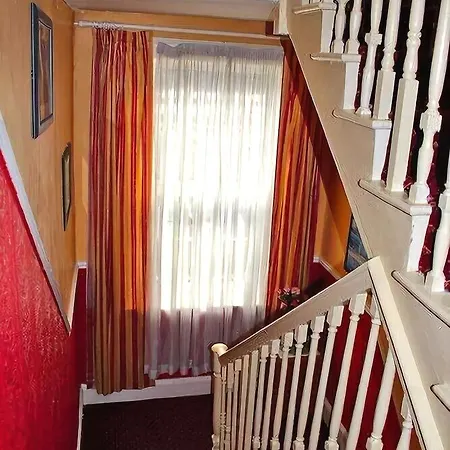 Bed & Breakfast Number Forty Eight 3*